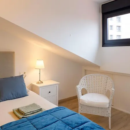 Atico Con Terraza En Playa De San Lorenzo